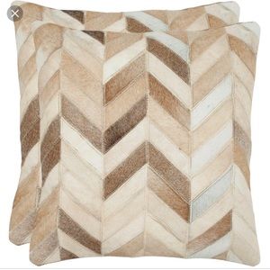 2 Safavieh Pillows